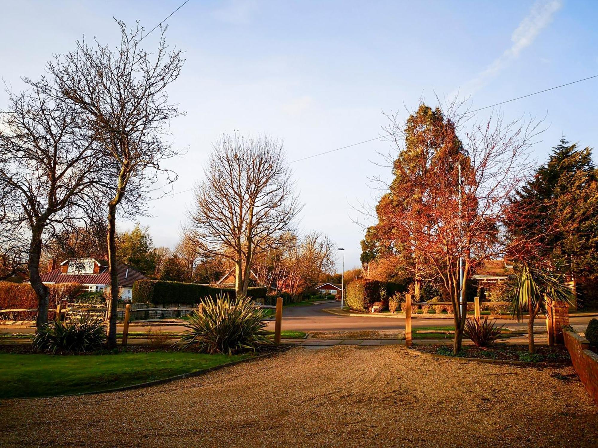 The White House Studio Worthing Bagian luar foto